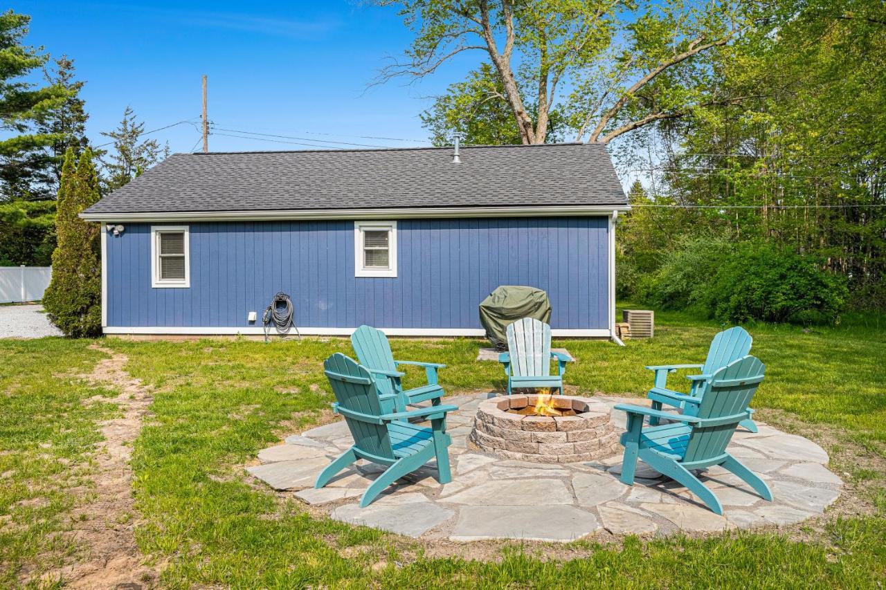 The Blue Star Cottage Saugatuck Exterior photo